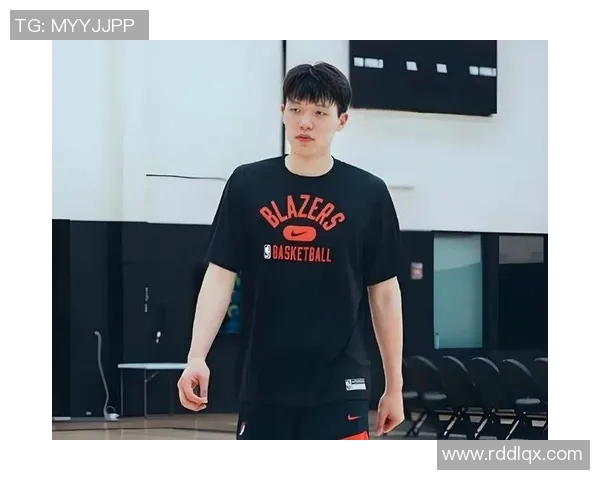 迷茫！杨瀚森卷入开拓者11换3交易绯闻，成置换字母哥筹码之一